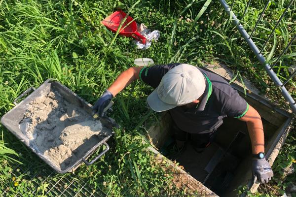 SpongeScapes maintenance of monitoring stations in Italy